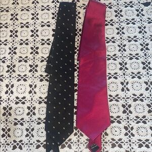Stylish Black and Red Tie Set